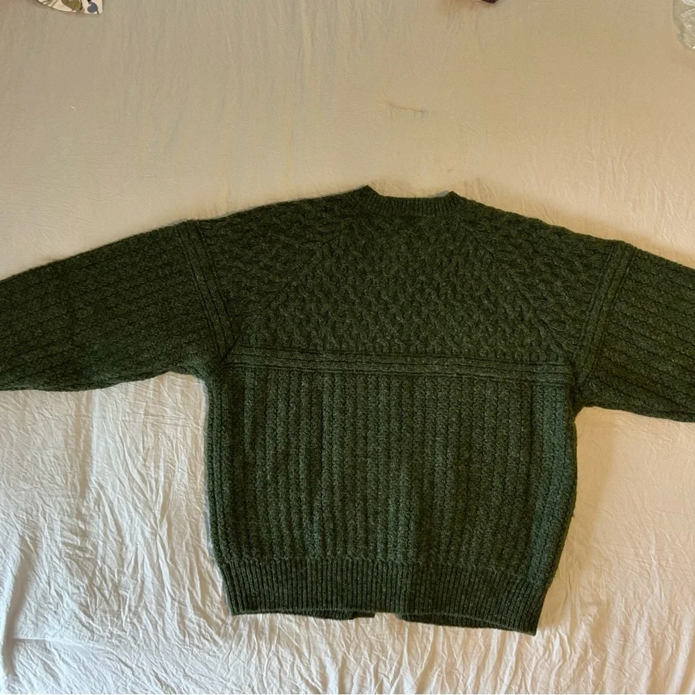 Vintage XL Women's Robert Scott LtD 100% Wool Green Sweater - Picture 2 of 6